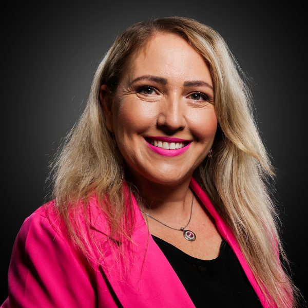 Angelique Lynch