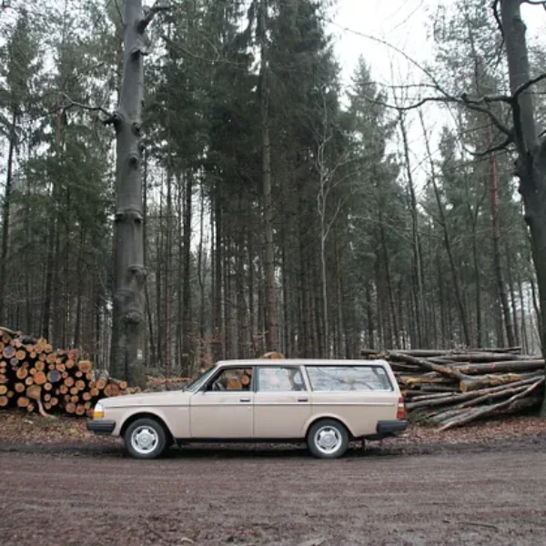 lumber-car